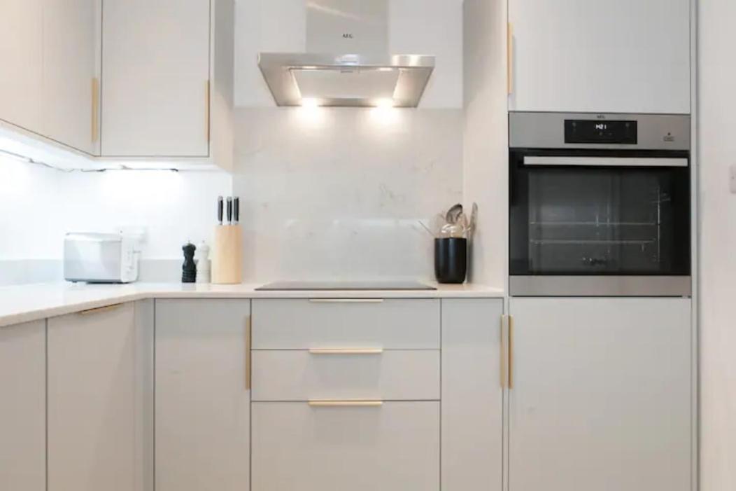 Shoreditch - Immaculate 2 Bedrooms Flat For 6 런던 외부 사진
