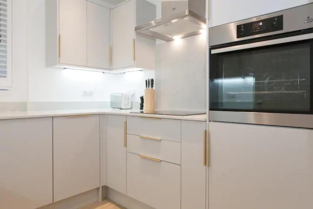Shoreditch - Immaculate 2 Bedrooms Flat For 6 런던 외부 사진